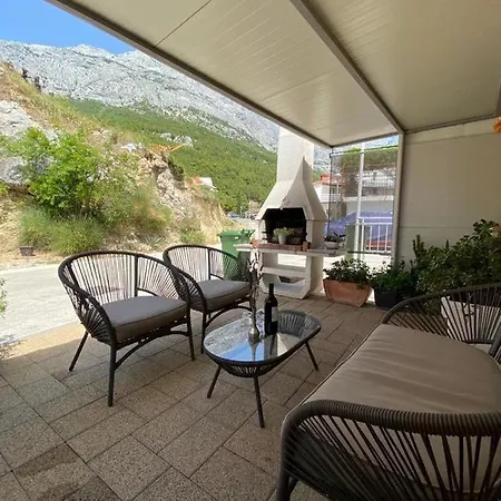 Apartment Zara 3 *
