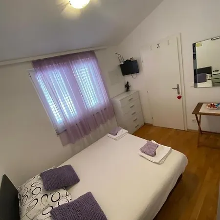 Apartment Zara 3 *